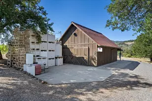 25084 Asti Rd, Geyserville, CA 95425 - Photo 57