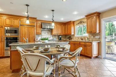 10 San Aleso Court, Novato, CA 94945 - Photo 15
