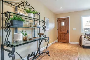 10 San Aleso Ct, Novato, CA 94945 - Photo 7