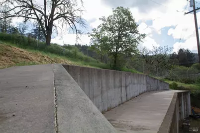 45021 N Highway 101, Laytonville, CA 95454 - Photo 29
