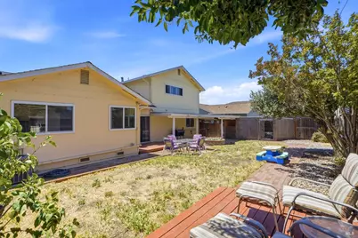 1059 Santa Clara Lane, Petaluma, CA 94954 - Photo 5