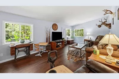 17375 Willow Creek Road, Occidental, CA 95465 - Photo 19