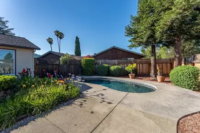 916 Fairway Avenue, Ukiah, CA 95482 - Photo 27