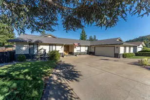 916 Fairway Ave, Ukiah, CA 95482 - Photo 1