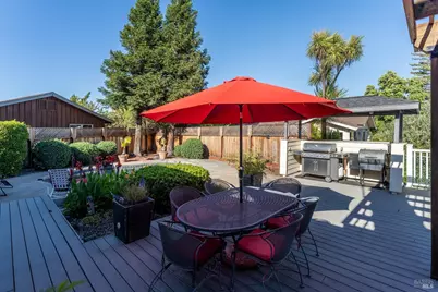 916 Fairway Avenue, Ukiah, CA 95482 - Photo 25