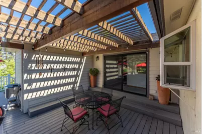 916 Fairway Avenue, Ukiah, CA 95482 - Photo 23