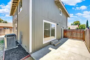 163 Stirling Dr, Vacaville, CA 95687 - Photo 43