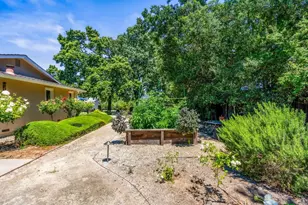 17201 Arnold Dr, Sonoma, CA 95476 - Photo 7