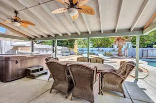 371 Woodstock Cir, Vacaville, CA 95687 - Photo 9