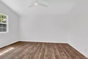 371 Woodstock Cir, Vacaville, CA 95687 - Photo 25