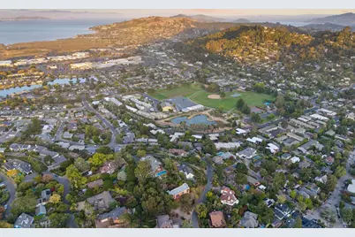 106 Walnut Avenue, Corte Madera, CA 94925 - Photo 77