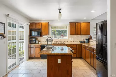 1121 Maize Court, Willits, CA 95490 - Photo 7