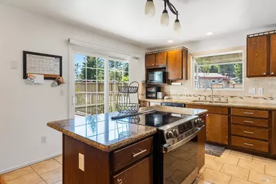 1121 Maize Court, Willits, CA 95490 - Photo 9