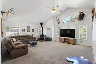 1121 Maize Ct, Willits, CA 95490 - Photo 3