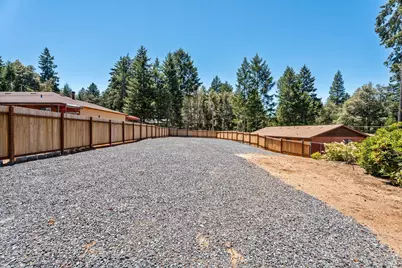 1121 Maize Court, Willits, CA 95490 - Photo 29
