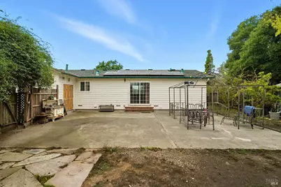 3960 Llano Road, Santa Rosa, CA 95407 - Photo 15