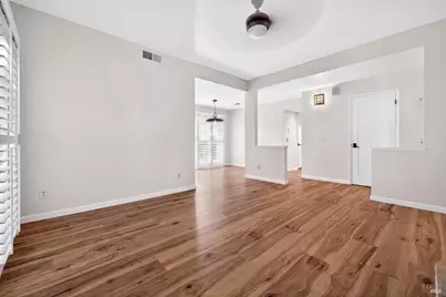 2757 Lakeview Drive, Santa Rosa, CA 95405 - Photo 7