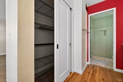2757 Lakeview Drive, Santa Rosa, CA 95405 - Photo 23