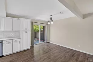 218 Los Alamos Rd, Santa Rosa, CA 95409 - Photo 5