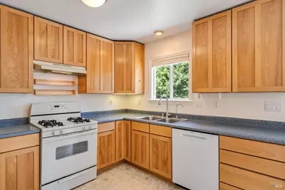 603 Rosina Court, Petaluma, CA 94954 - Photo 9