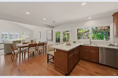 1076 Stonybrook Drive, Napa, CA 94558 - Photo 11