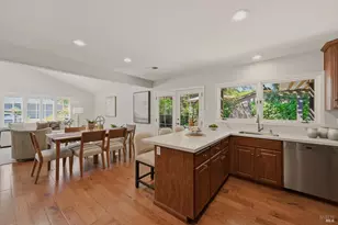 1076 Stonybrook Dr, Napa, CA 94558 - Photo 11