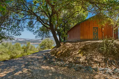 5301 Lake Ridge Drive, Ukiah, CA 95482 - Photo 19