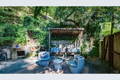 185 Tamal Road, Forest Knolls, CA 94933 - Photo 11