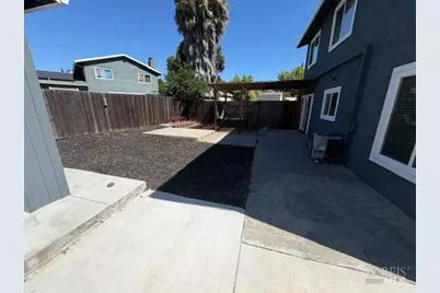 130 Vail Court, Vacaville, CA 95687 - Photo 35