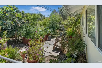 1801 Corby Avenue, Santa Rosa, CA 95407 - Photo 5