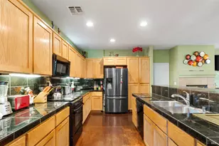 1653 Glenmore Dr, Fairfield, CA 94533 - Photo 11
