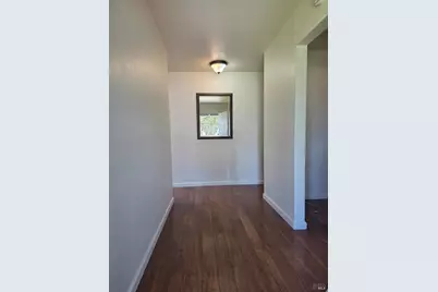 881 Windsor Street, Napa, CA 94558 - Photo 3