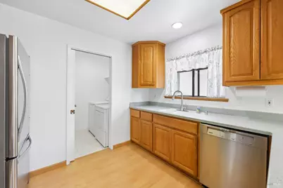 1078 Simmons Lane, Novato, CA 94945 - Photo 11