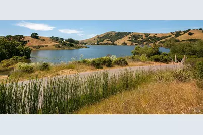 727 Alice Street, Novato, CA 94945 - Photo 23