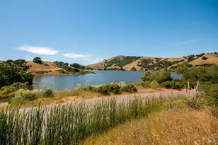 727 Alice St, Novato, CA 94945 - Photo 23