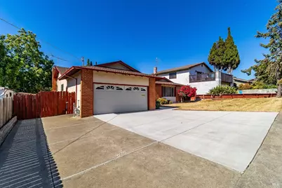 372 Valle Vista Avenue, Vallejo, CA 94590 - Photo 5