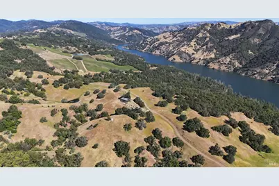 13451 Rockpile Road, Healdsburg, CA 95448 - Photo 21