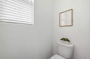 824 Tulip St, Vacaville, CA 95687 - Photo 37
