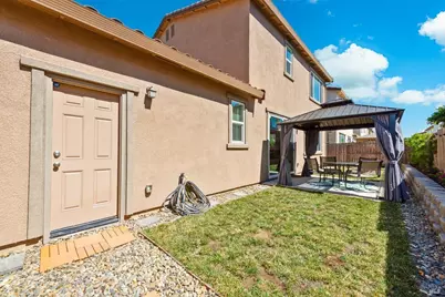 824 Tulip Street, Vacaville, CA 95687 - Photo 51