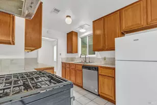 1001 Highland Ave, Vallejo, CA 94590 - Photo 9