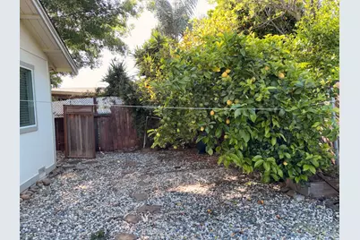 2772 Toland Drive, Fairfield, CA 94534 - Photo 17