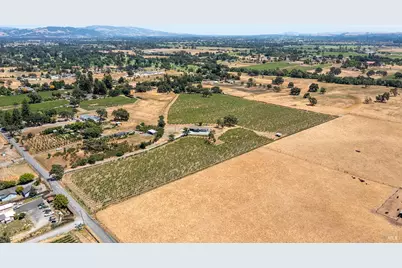 5726 Hall Road, Santa Rosa, CA 95401 - Photo 21