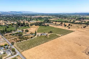 5726 Hall Rd, Santa Rosa, CA 95401 - Photo 21