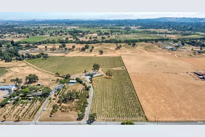 5726 Hall Road, Santa Rosa, CA 95401 - Photo 17