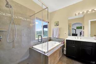 6272 Pebble Beach Dr, Vallejo, CA 94591 - Photo 31