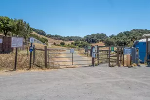 2017 Cooper Dr, Santa Rosa, CA 95404 - Photo 81