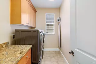2017 Cooper Dr, Santa Rosa, CA 95404 - Photo 29