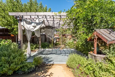 536 Capps Lane, Ukiah, CA 95482 - Photo 23