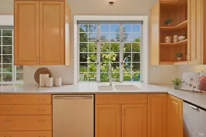 10 Via Del Arroyo, Napa, CA 94559 - Photo 15