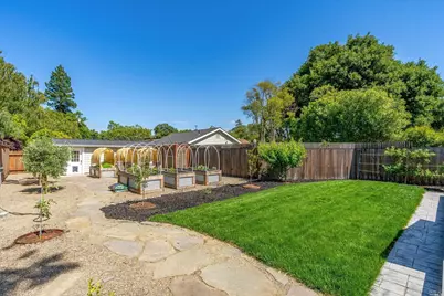 230 S Hartson Street, Napa, CA 94559 - Photo 25
